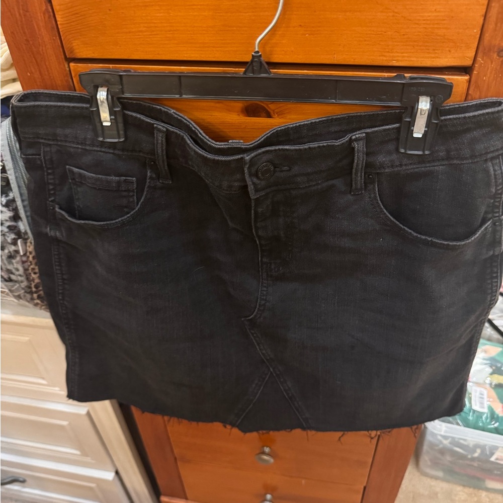 Old Navy Black Mini Skirt